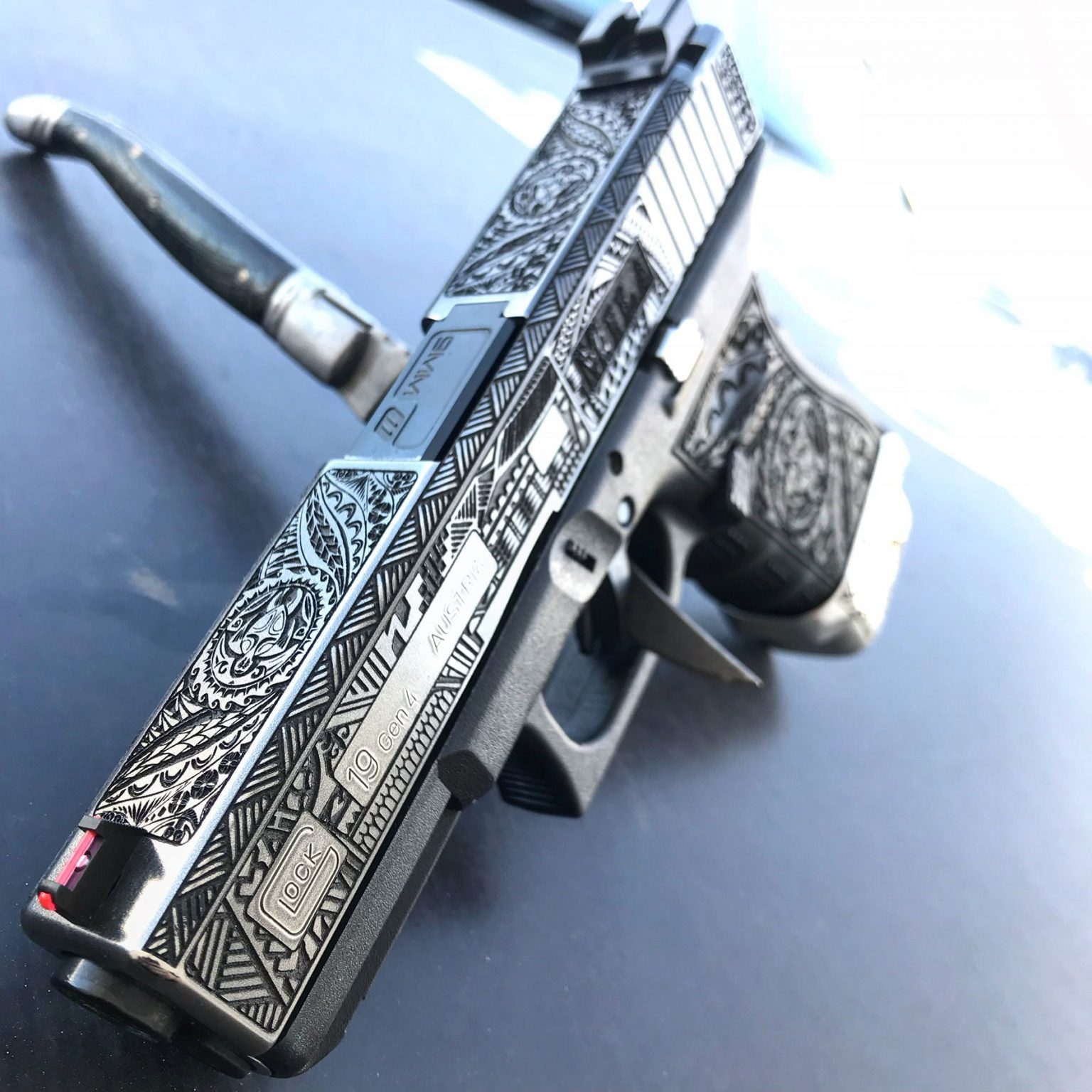 Full Slide Engraving Dark Alliance Customs